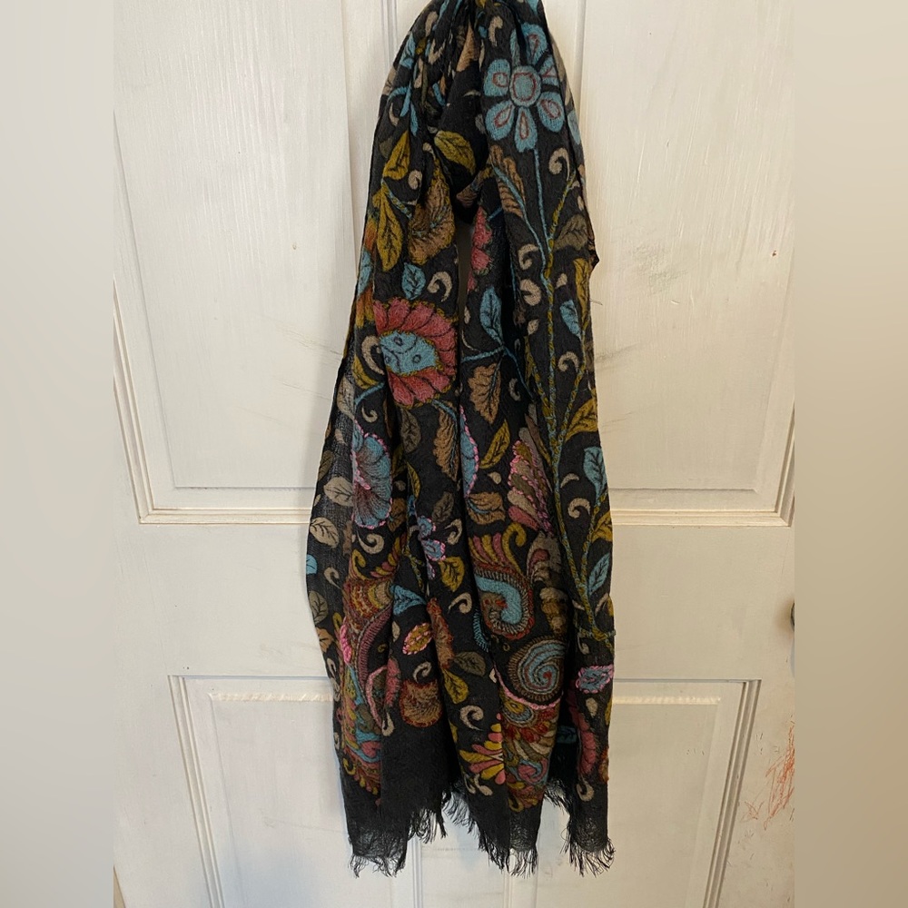 Rosemailing wool scarf black